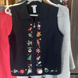 CB Career Embellished Holiday Sweater Vest Black Large Zippy